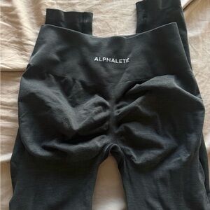 Alphalete High Rise Pump Leggings in Dark Heather Grey